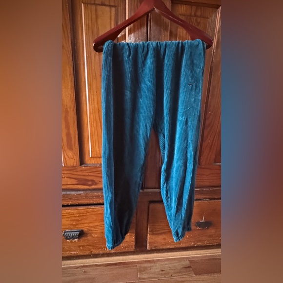 Nike Velour Cord Track Set (matching set: hoodie & joggers)- teal- Small - Picture 9 of 11